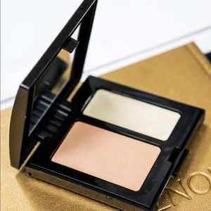 Laura Mercier Secret Camouflage Concealer in SC-1